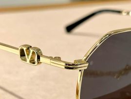 Picture of Valentino Sunglasses _SKUfw56828850fw